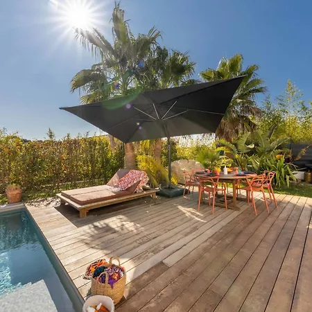 Holiday home Private With Garden Pool And Sea View